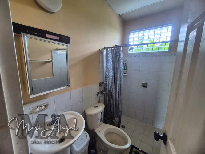 VENTA DE CASA EN VILLA LUCRE