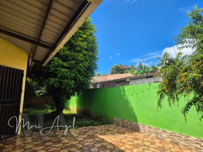 VENTA DE CASA EN VILLA LUCRE
