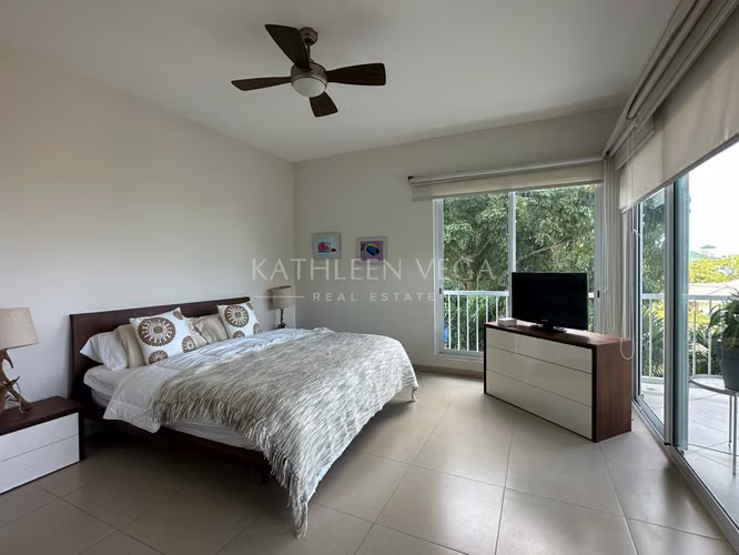 Apartamento Amoblado con vista parcial al mar en Torre Cocolí, Bijao Golf Resort - Imagen 12