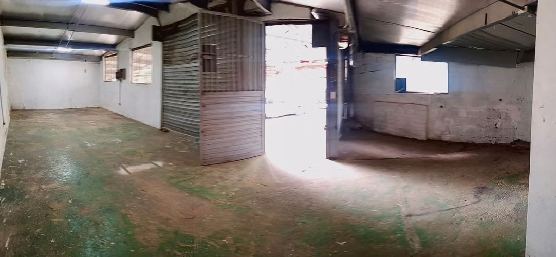 Bodega/Local operativo con acceso vehicular-Pueblo Nuevo