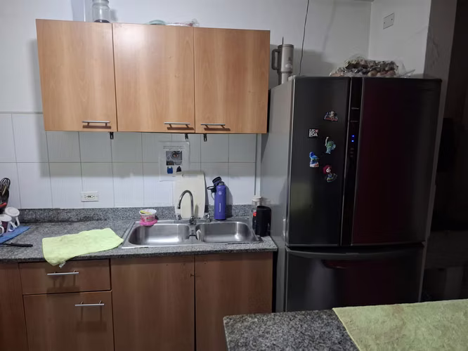 Se alquila CUPO en habitación COMPARTIDA para DAMAS Que trabajen