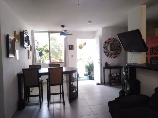 Se vende Ph La Estancia Real REMODELADO, Piso de Madera y Vista NATURAL BP