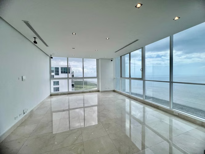 Venta Apartamento en Vitri, Penthouse, 4 Rec. Frente Al Mar