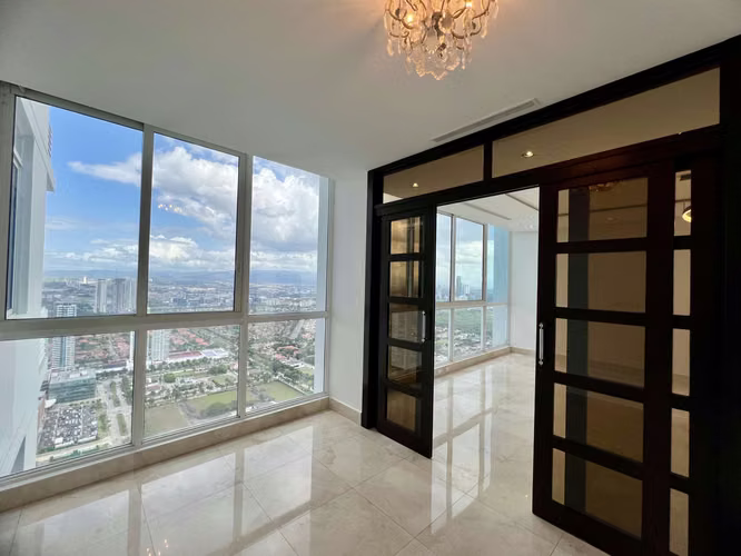 Venta Apartamento en Vitri, Penthouse, 4 Rec. Frente Al Mar