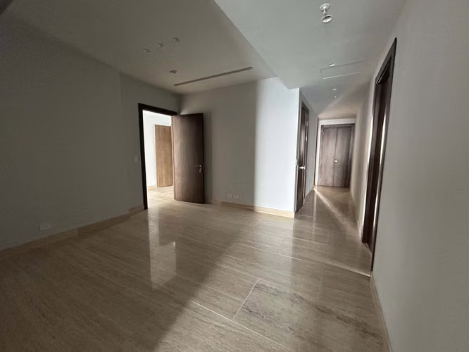 Alquiler de apartamento en PH The Towers torre 200 - Paitilla.