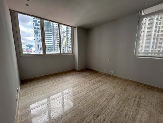 Alquiler de apartamento en PH The Towers torre 200 - Paitilla.