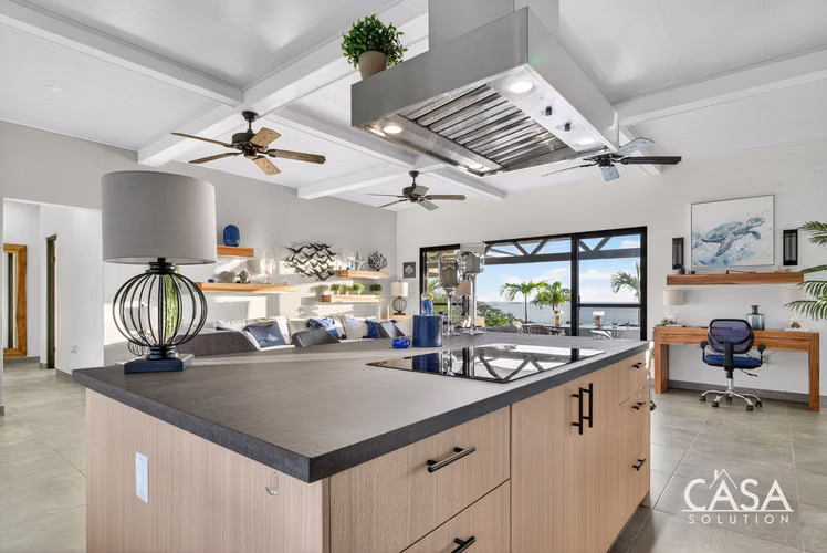 Impresionante Casa Con Vista Al Mar En Morrillo Heights, Veraguas