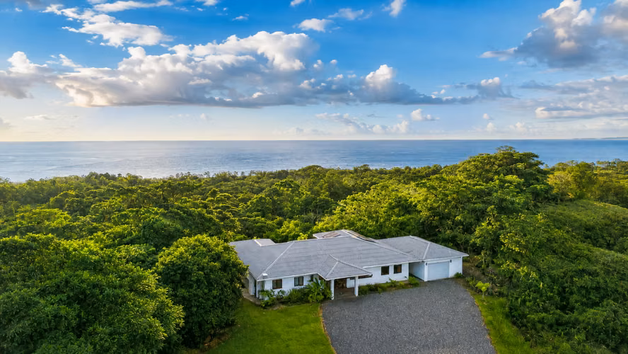 Impresionante Casa Con Vista Al Mar En Morrillo Heights, Veraguas
