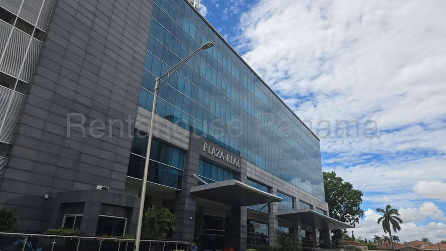 OFICINA EN VENTA EN COSTA DEL ESTE. PLAZA REAL