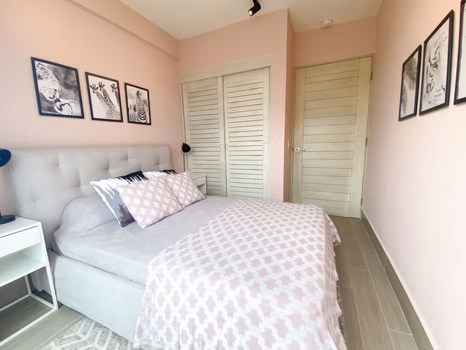 VENTA DE TOWNHOME EN LA PLAYA CON FINANCIAMIENTO INTERNO