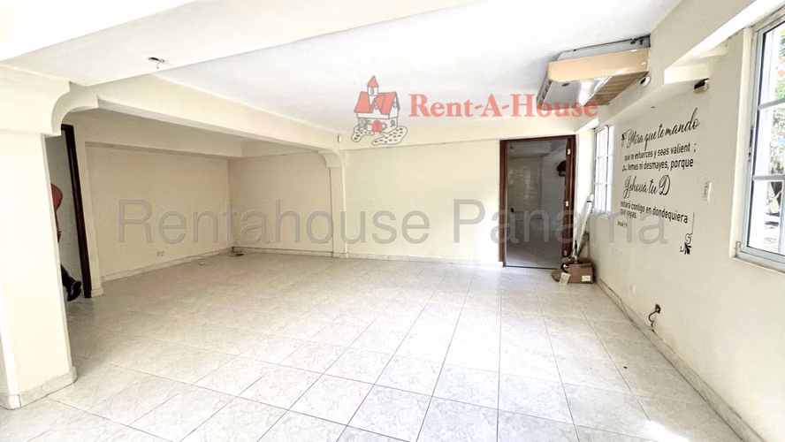 CASA EN VENTA EN ALBROOK