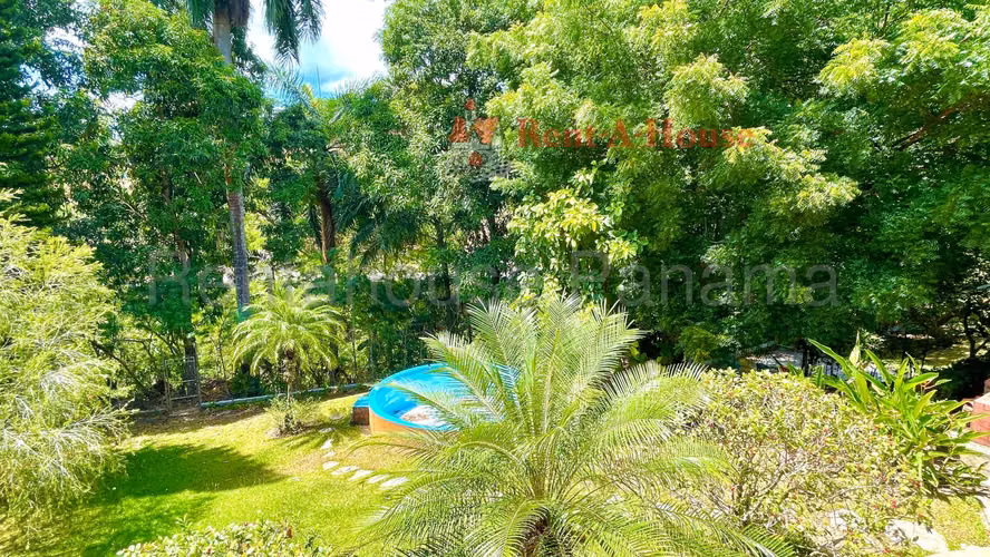 CASA EN VENTA EN ALBROOK