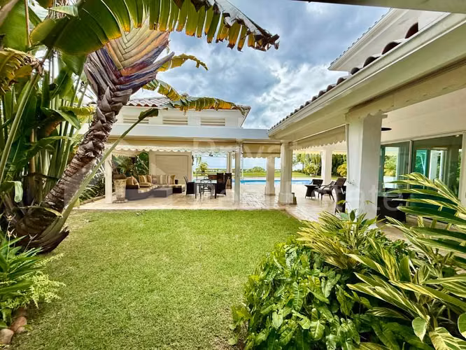 SE VENDE CASA EN BIJAO