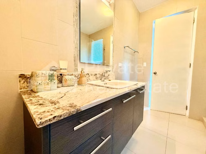 SE VENDE CASA EN BIJAO