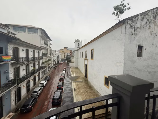 Alquiler de local comercial en casco viejo