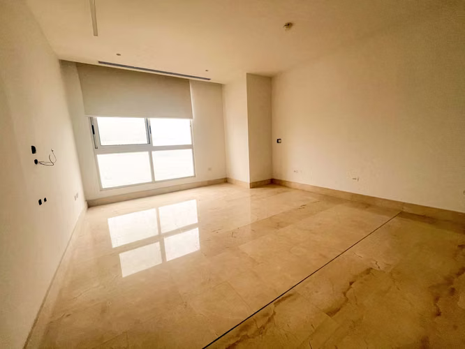 APARTAMENTO DE LUJO EN VENTA — COCO DEL MAR (IP)
