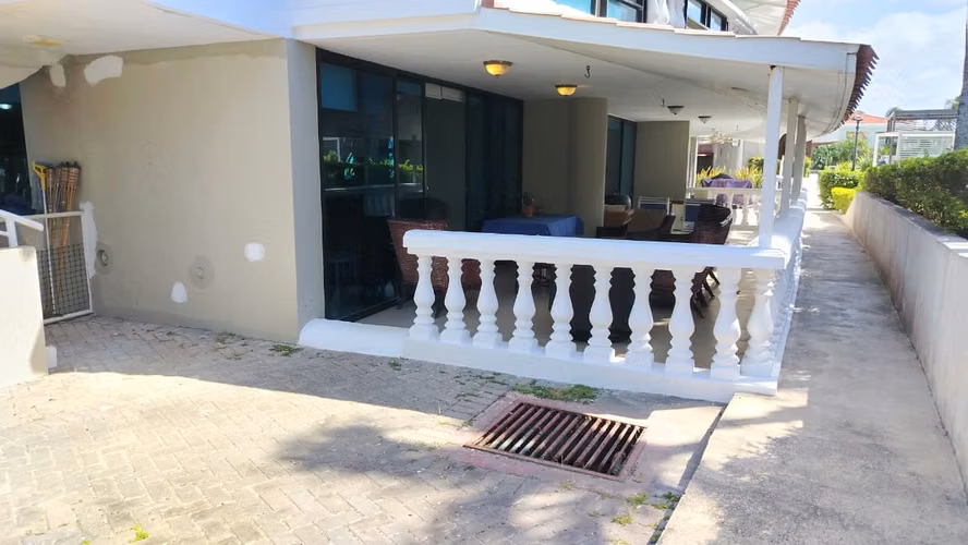 Apartamento planta baja de 2 dormitorios en Coronado Country Club - Imagen 3