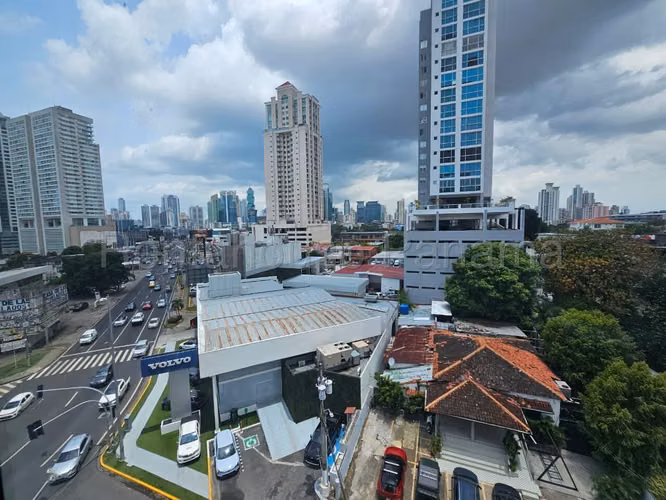 EDIFICIO EN VENTA EN CALLE 50