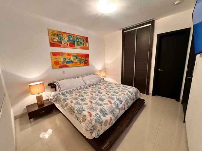Venta de Casa en Vista Mar con Piscina Privada y Vista al Golf