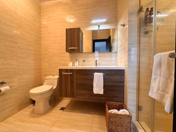 Venta de Casa en Vista Mar con Piscina Privada y Vista al Golf