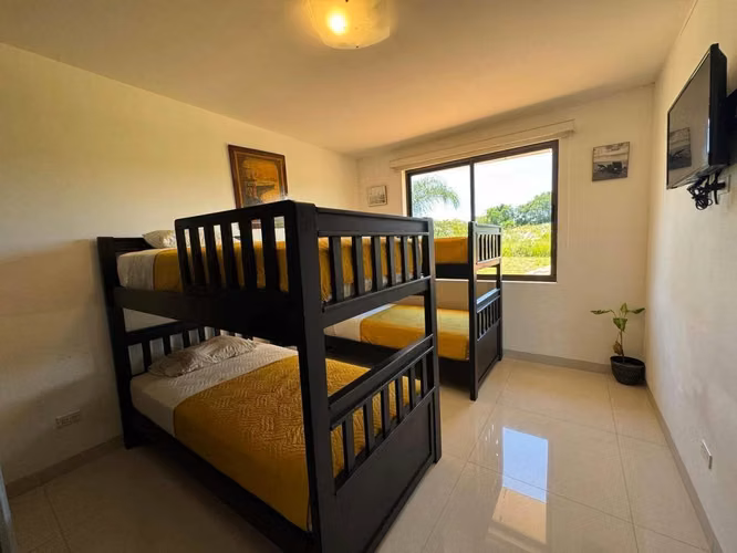 Venta de Casa en Vista Mar con Piscina Privada y Vista al Golf