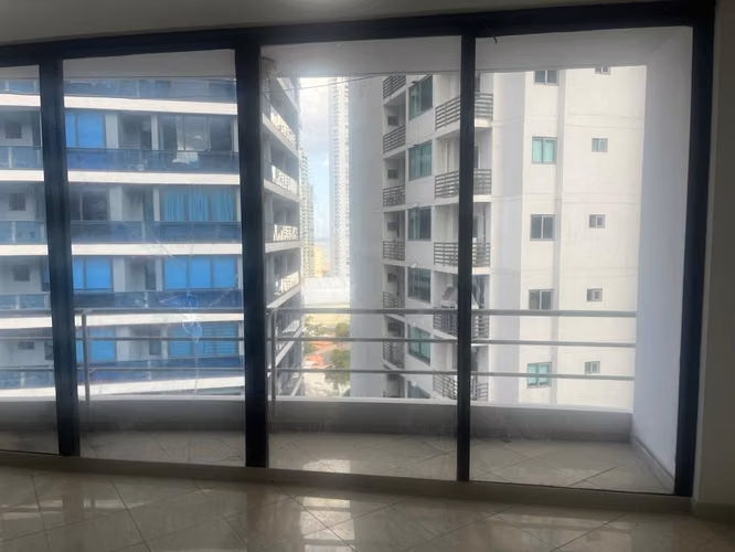 Bank-owned apartment for sale in PH Royal Princess - Punta Paitilla