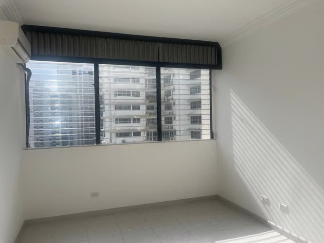 Banco vende apartamento en PH Royal Princess - Punta Paitilla (tb) - Imagen 6