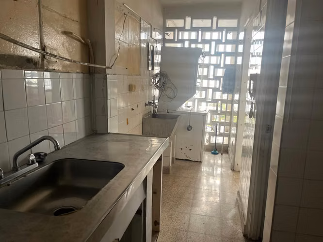 Banco vende apartamento en P.H. Bahía Azul San Francisco (tb) - Imagen 4
