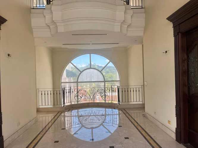 Banco Vende Casa de Lujo en Betania, Dos Mares (tb) - Imagen 5