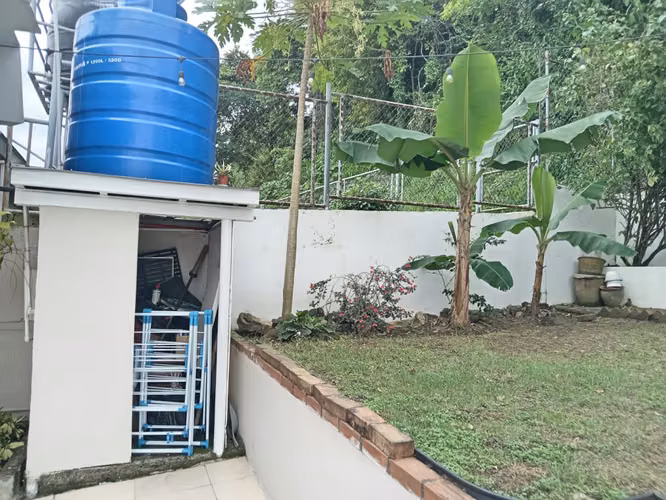Se vende casa en Betania.