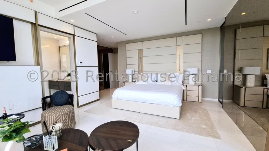 Venta de Apartamento en Santa Maria Ph La Maison By Fendi Mts2: 394.67 PD