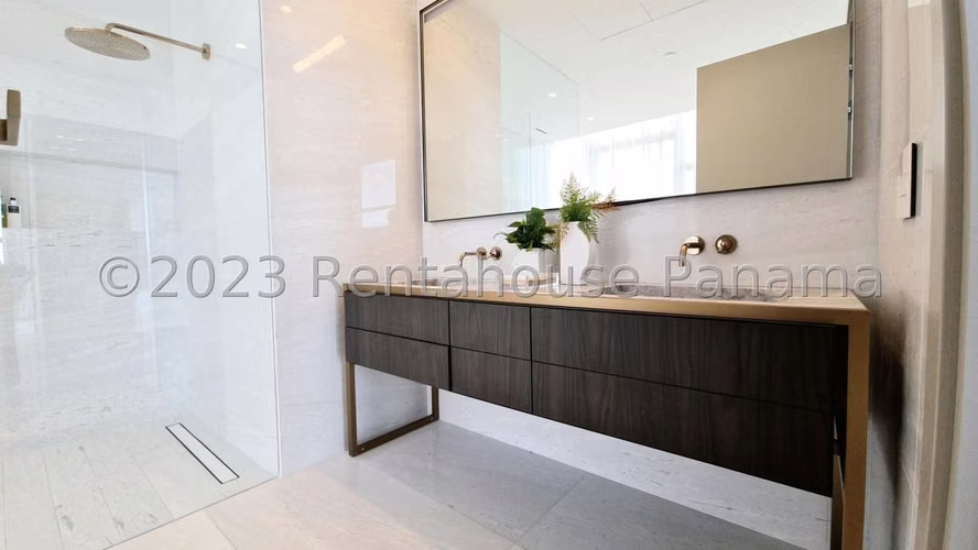 Venta de Apartamento en Santa Maria Ph La Maison By Fendi Mts2: 394.67 PD