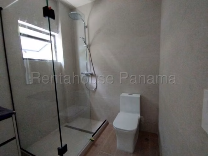 Venta de Casa en Albrook Mts2: 266.34 PD