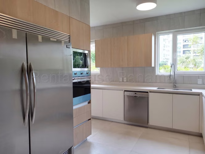 Venta de Casa en Santa Maria The Woods Mts2: 338.77 PD