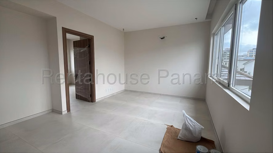 Venta de Casa en Santa Maria The Woods Mts2: 338.77 PD