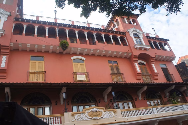 CASCO ANTIGUO APARTAMENTO EN ALQUILER - Imagen 6