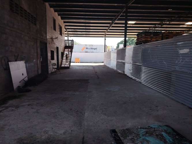 ALQUILO BODEGAS DEPOSITO EN MILLA 8