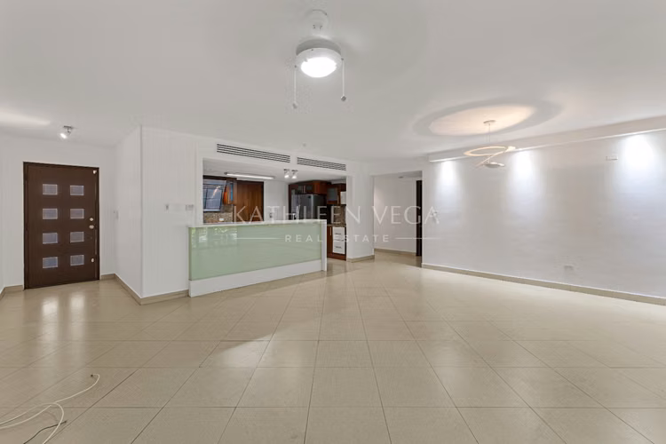 Apartamento en Planta Baja en Courtyard Residences PH Embassy Club