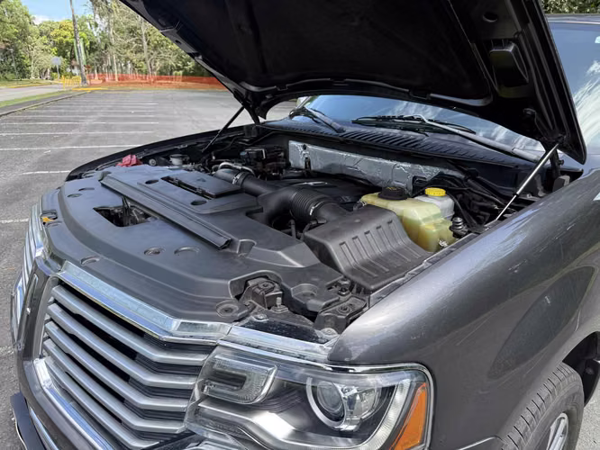 Lincoln Navigator L