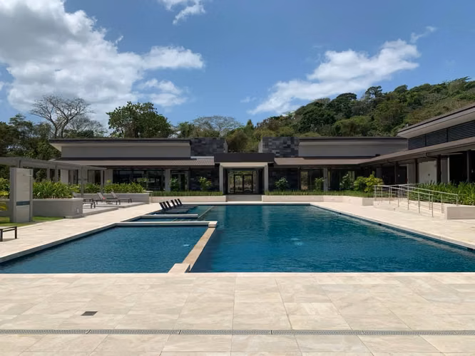 VENTA DE APARTAMENTO AMOBLADO – HOWARD - PANAMÁ PACIFICO - Imagen 13