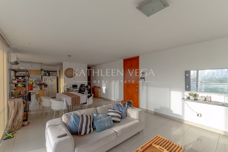 Apartamento Amoblado de 1 Recámara en Bahía Del Golf, Coco del Mar