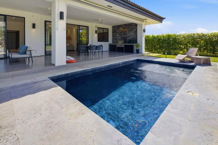Casa de Playa en Venta - Justo al lado de Buenaventura  ID 25501