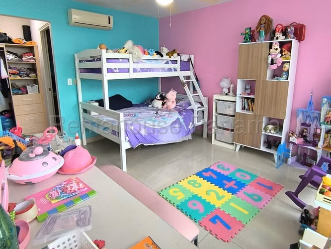 Venta de Apartamento en Costa del Este Ph Sevilla Mts2: 198 PD