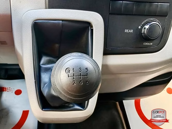 Toyota Hiace 2024 Manual EK5763