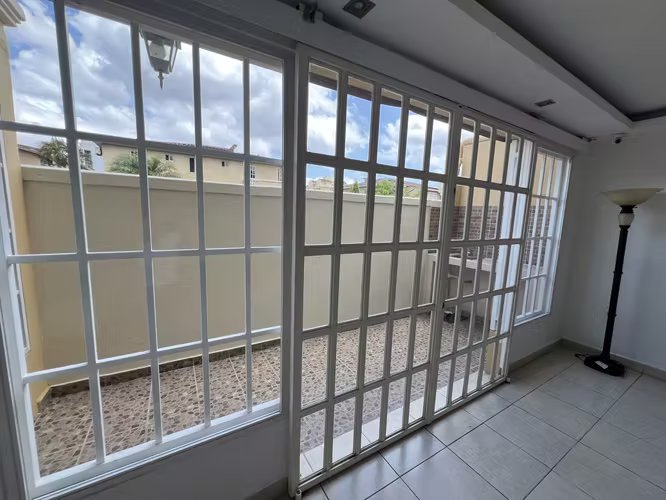 CASA EN VENTA | DORADO LAKES