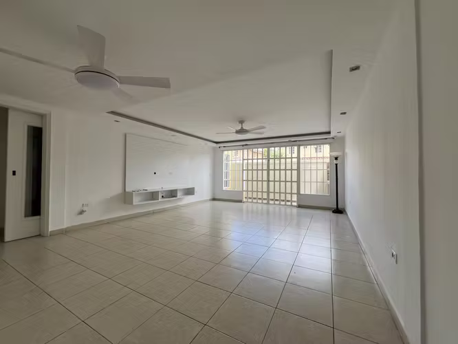 CASA EN VENTA | DORADO LAKES