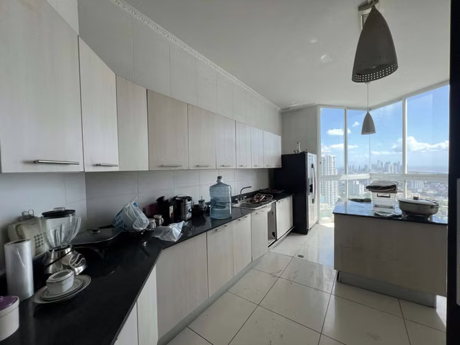 INCREÍBLE APARTAMENTO DE 2 PISOS – PH HIGHLAND VIEW - Imagen 7