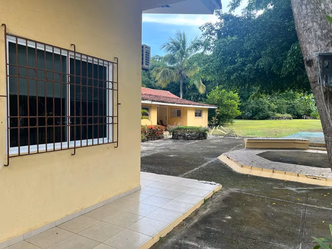 Venta de Casa en Coronado, 600m2 de construcción y 2,200m2 de terreno - Imagen 6
