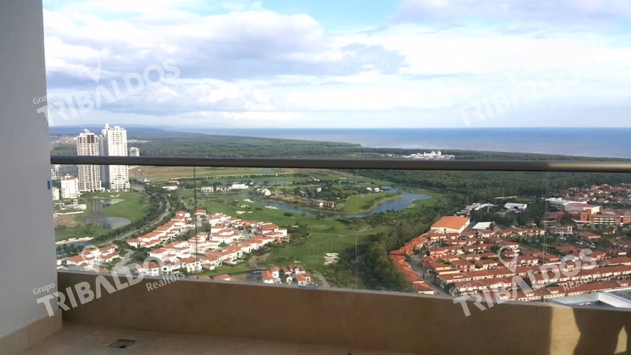 Venta de apartamento en  PH Greenview,  Santa María - Imagen 2