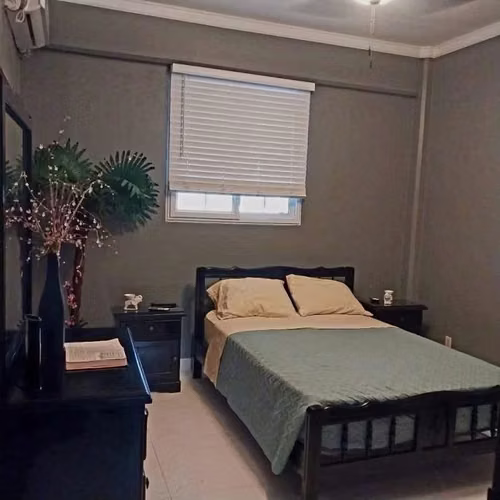 Melissa Foster vende casa en Gold Hill, Ciudad de Colón MFR1872